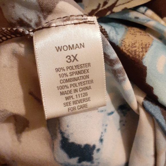 Dressbarn size 3x - Picture 4 of 4